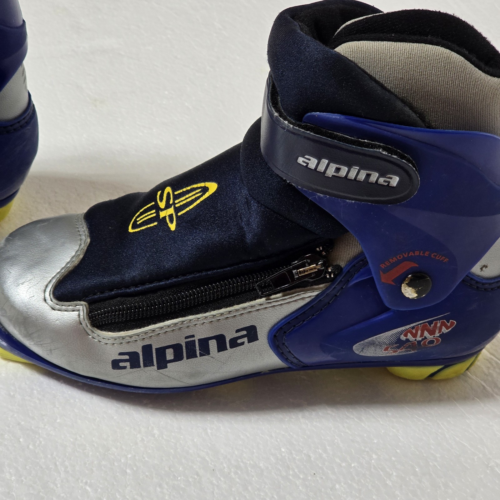 SALOMON Scarponi da sci di fondo Alpina NNN 568 taglia EU 35 37