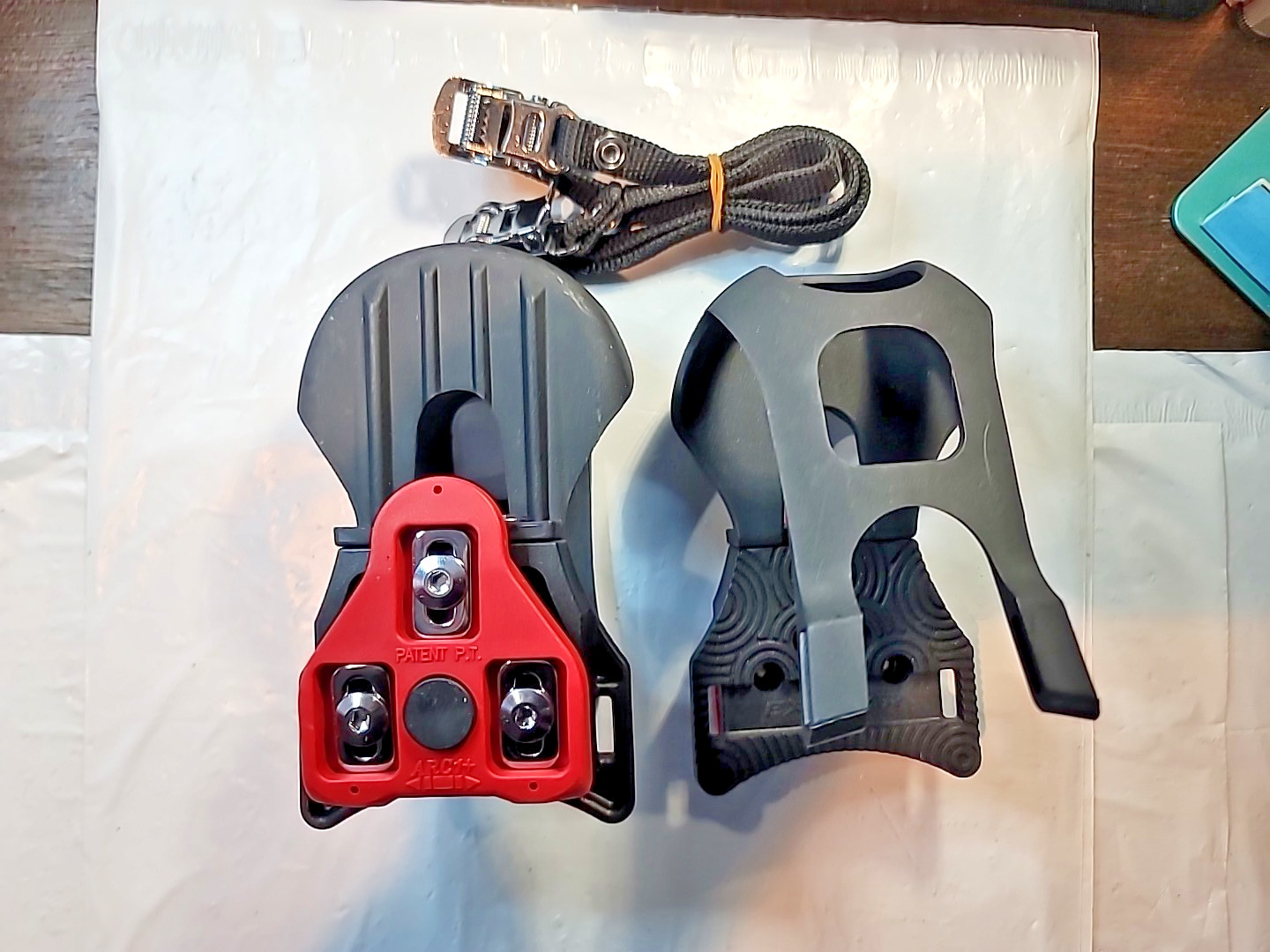 Exustar Toe Clip Pedal Platform Look Delta NEW WITH BOX NEVE