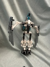 LEGO BIONICLE: Keerakh (8619) Metru Nui Used (all parts included) With Manual