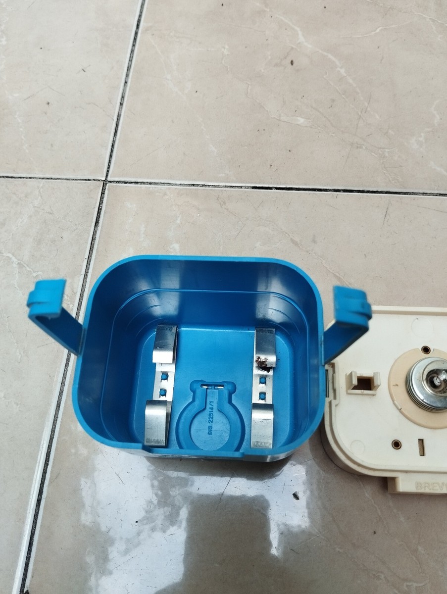LAMPE VINTAGE BLEUET Camping Gaz EUR 15,00 - FR