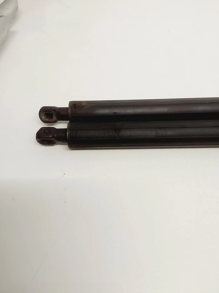 2006 MERCEDES BENZ ML500 PORTA TRASEIRA PORTA TRASEIRA PORTA TRASEIRA SUPORTE ELEVAÇÃO AMORTECEDORES FABRICANTE DE EQUIPAMENTO ORIGINAL - Imagem 4 de 4