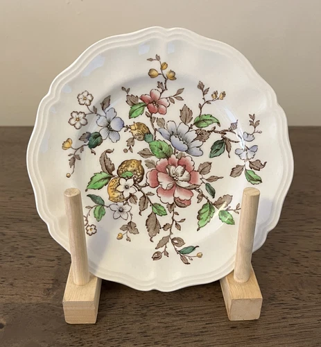 Vintage Royal Doulton Monmouth Bread and Butter Plate 6 1/2" EXCELLENT CONDITION