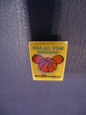 Disney World 1992 NBA ALL-STAR WEEKEND Mickey Basketball Icon Pin NIP  *