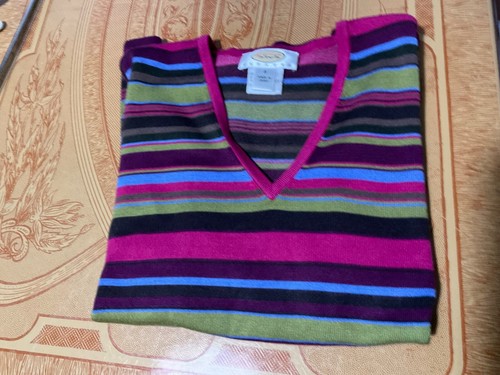 Talbot's Woman's Striped 3/4 Sleeve V-Neck Sweater- Petites Small - Picture 4 of 4