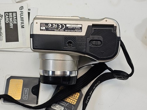 Olympus CAMEDIA C-720 Ultrazoom 3.2MP Digital Camera 8x Optical Zoom Tested - Picture 10 of 14