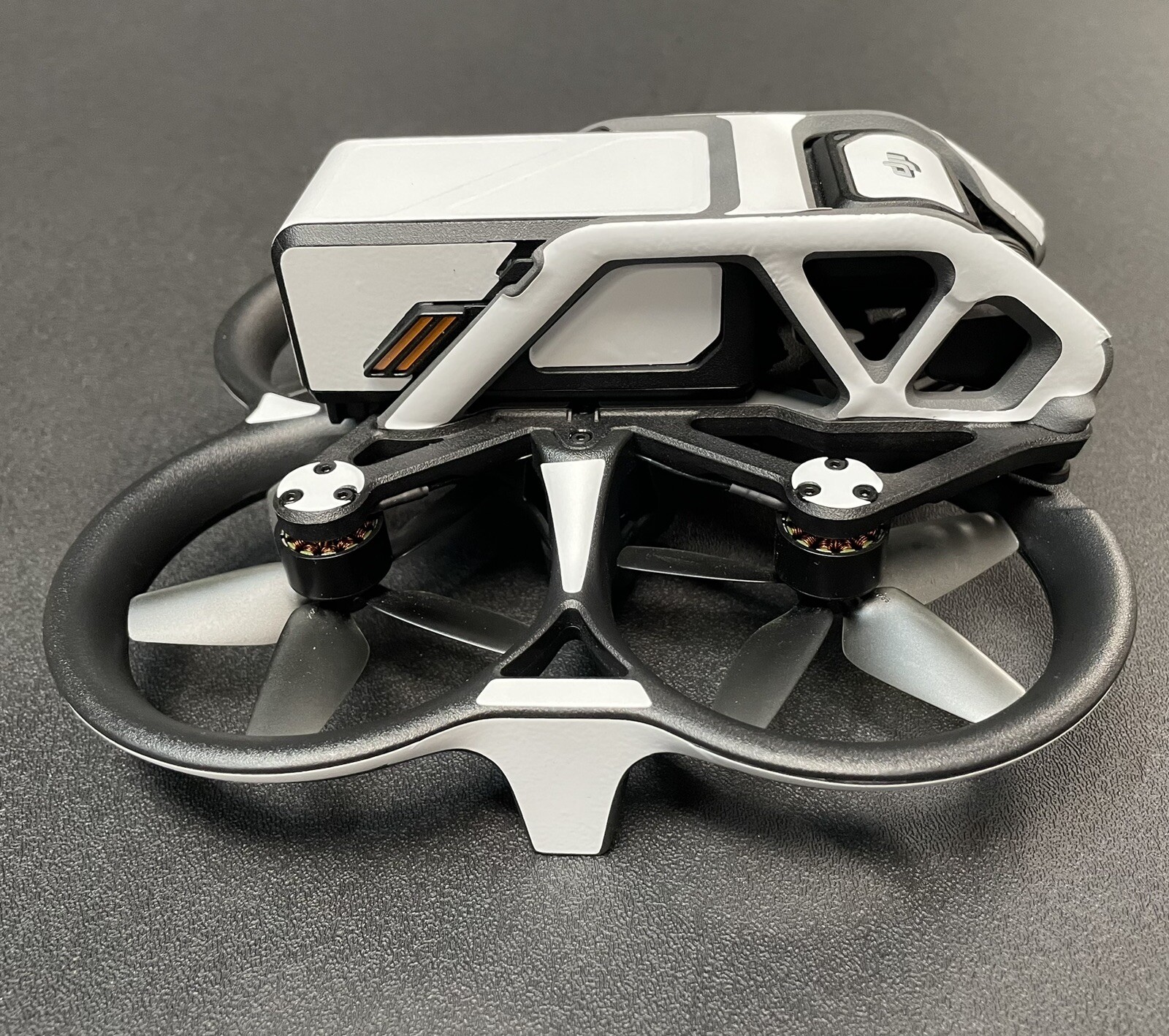 DJI Avata / Googles 2 WHITE / SKIN WRAP DECAL Drone/googles not