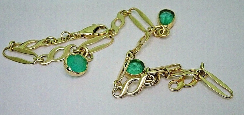 Pulsera de oro solido de 18 cts con 3 esmeraldas naturales - Imagen 3 de 4