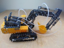 meccano john deere excavator