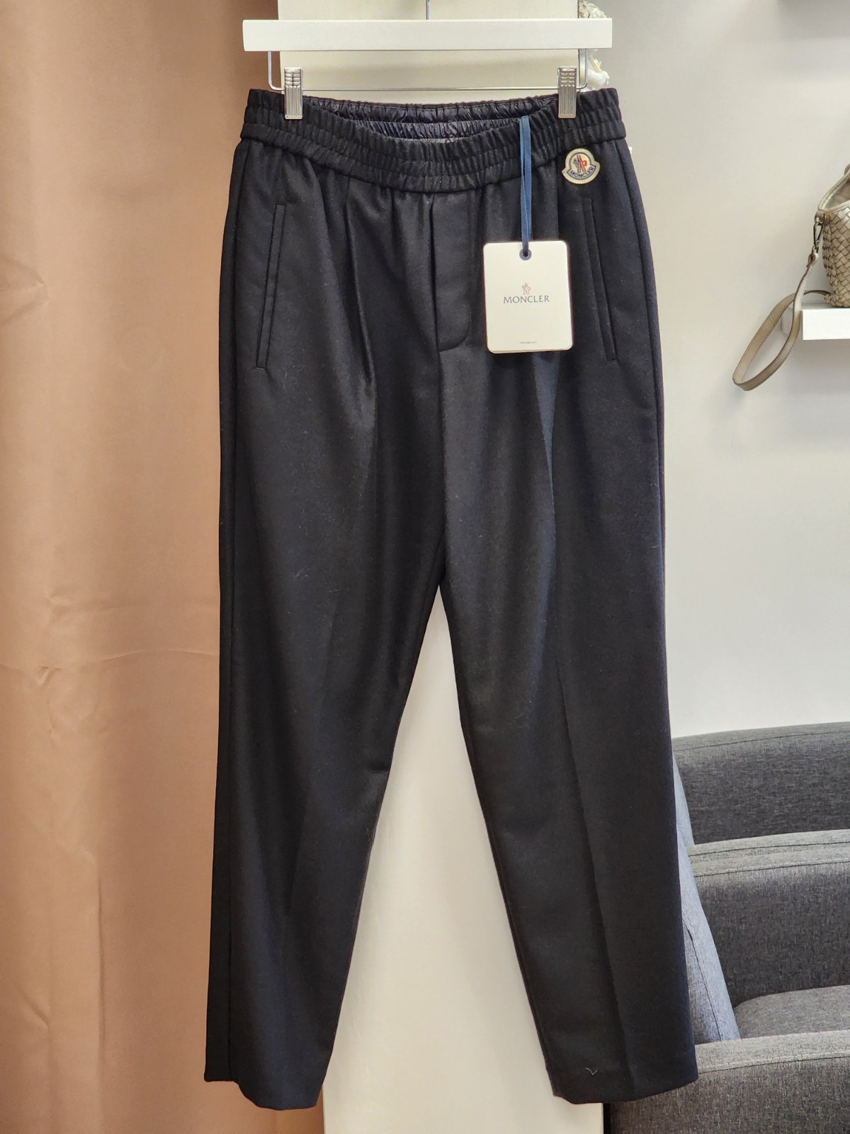 NWT Moncler Womens Wool Blend Stretch Sweatpants IT44 $800 Retail