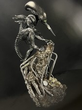 Alien Xenomorph Statue 25cm/9.8inch