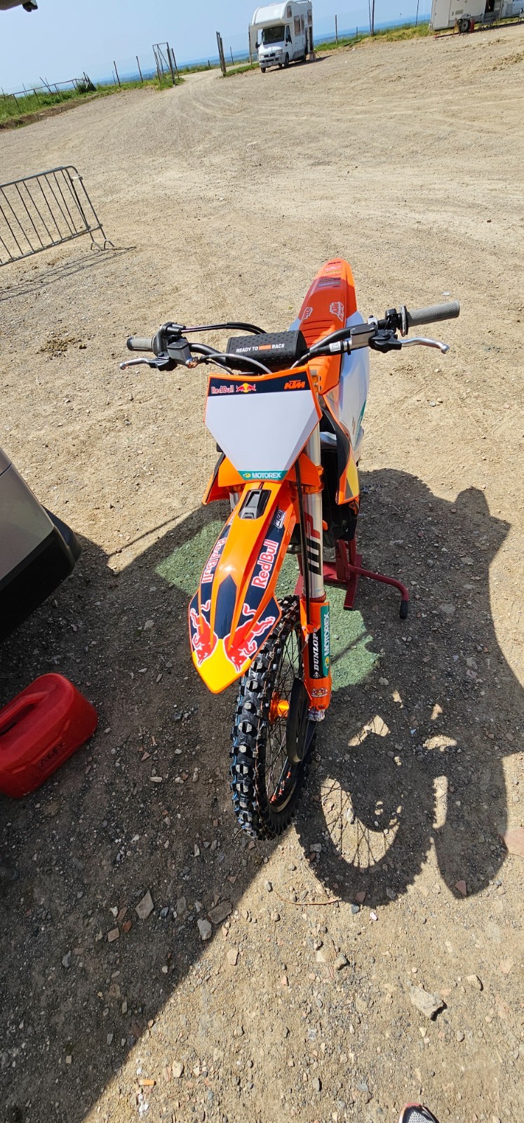 Moto KTM SXF 450 FACTORY EDITION foto 3