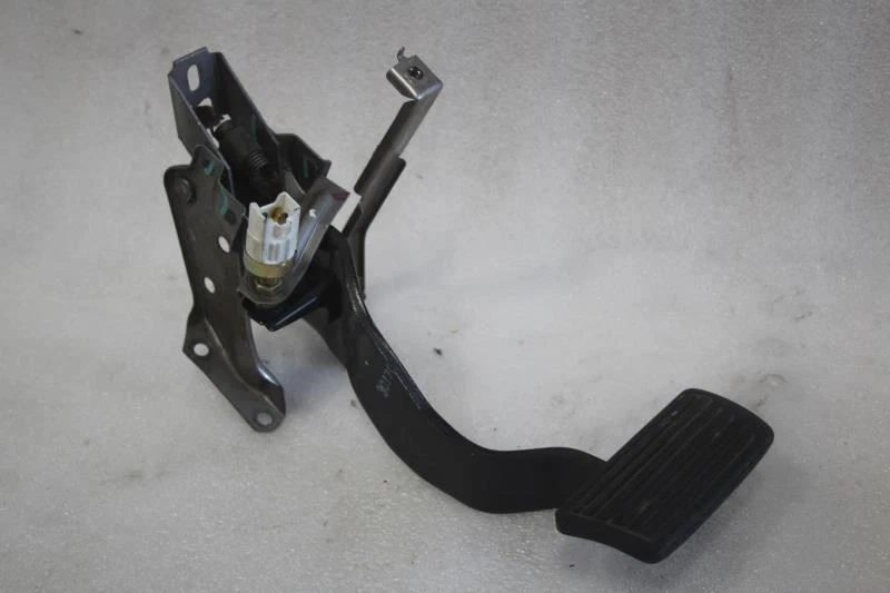 Pedal de freno Acura Cl 2001 2002 2003 Foto 2 de 4