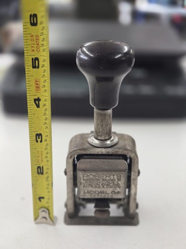 Vintage Roberts Numbering Machine Co. Model 64 In Good Condition! - Picture 10 of 10