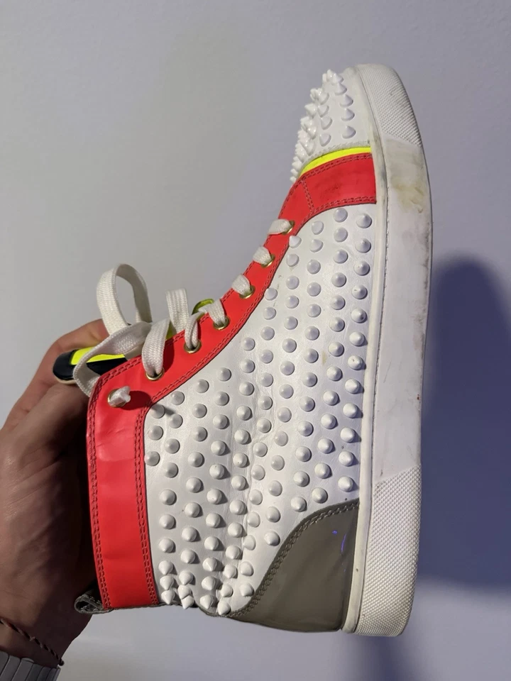 Christian Louboutin Zapatos Hombre Talla 12 Verde Neón, Blanco y Rosa  Foto 2 de 4