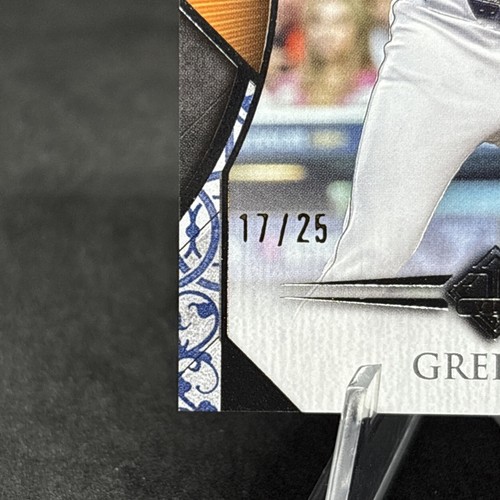 2024 Topps Transcendent VIP Riley Greene /25 Tigers SSP - Picture 2 of 3