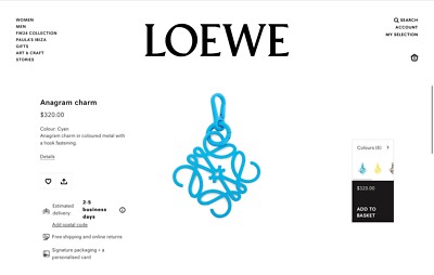 LOEWE ロゴデザイン キーホルダー LOEWE Black Leather Logo Keychain | Harrods US