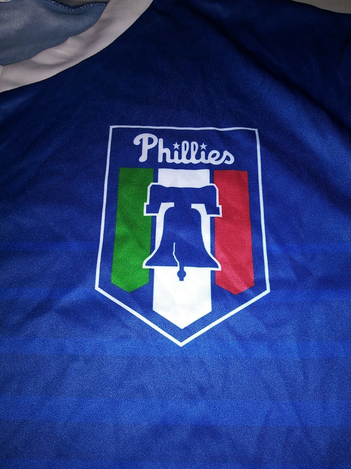 Picture 2 of 4