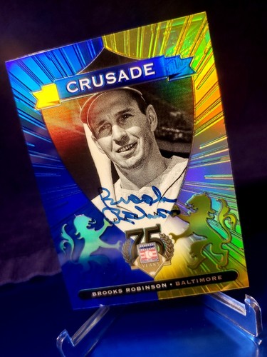 Panini BROOKS ROBINSON On Card Autograph 22/25!! HOF Baltimore Orioles MINT RARE - Picture 5 of 11