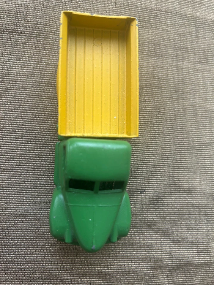 Ancien camion Dinky Toys studebaker pickup France Meccano - Photo 2/4