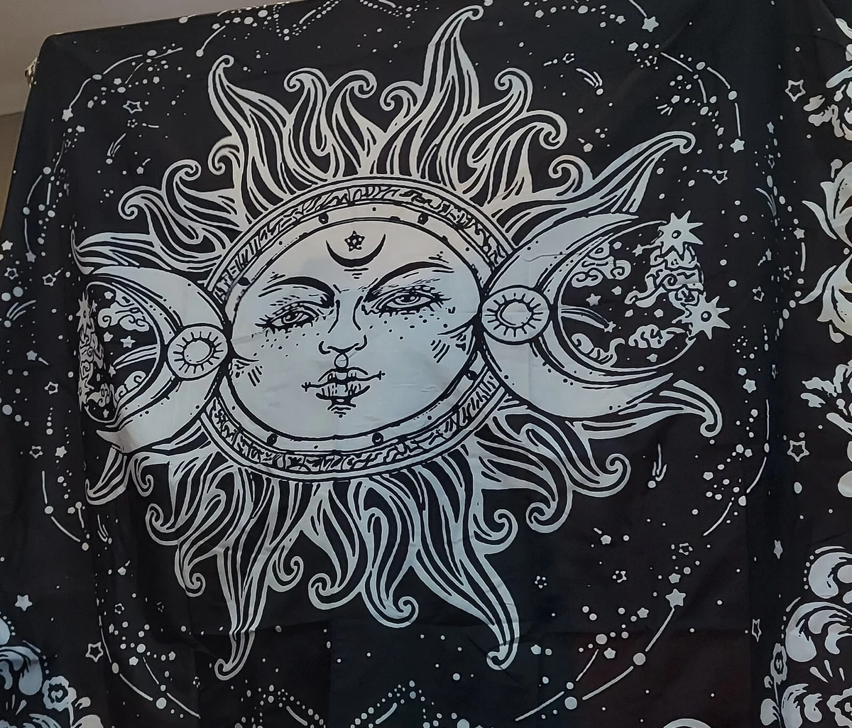 Sun face tapestry new arrivals