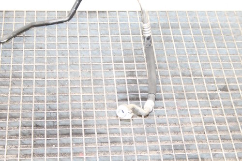 AUDI TT TTS MK2 8J AC Air Con Hose Pipe 8J0820719J 2.0 Petrol 200kw 2008 - Picture 5 of 10