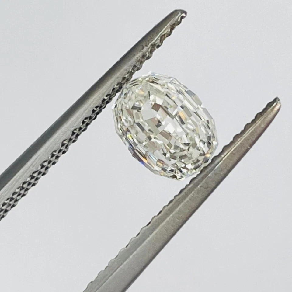 GIA Certified Natural Loose Diamond Oval Cut 1.03 Carat I Color VS1 Clarity - Image 2 of 4