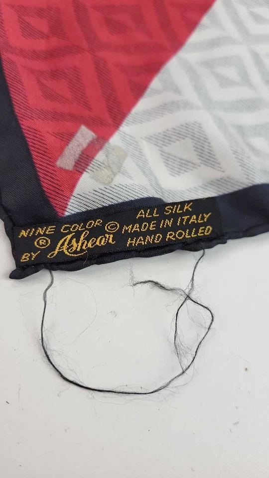 Bufanda de bolsillo cuadrada de bolsillo de seda italiana Ashear enrollada a mano vintage Foto 4 de 4
