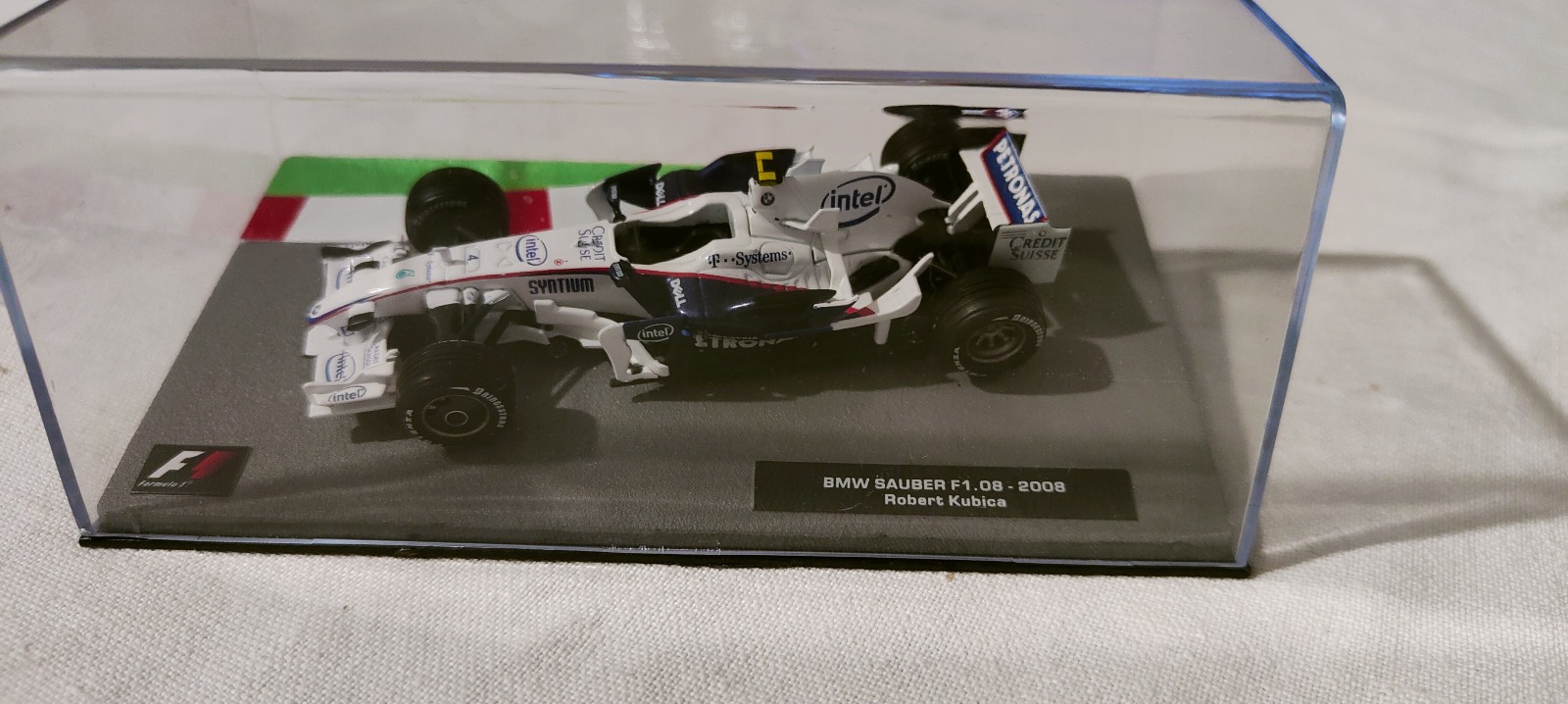 Foto 1 di 2