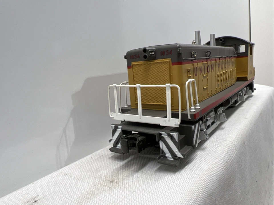MTH RAIL KING 30-2167-1 UNION PACIFIC SW-9 MOTOR CONMUTADOR DIÉSEL PROTOSOUND BCR Foto 4 de 4