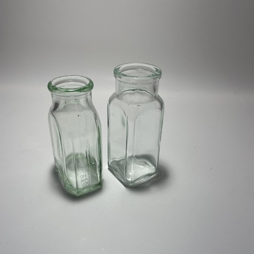 Set 2 antiche bottiglie di medicina acqua in sughero farmacia vintage - Foto 4 di 5