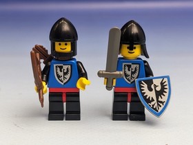 LEGO 6103 Various Knights with Equipment Castle Mini-Figures Forest Men