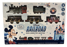Disney Parks Mickey Mouse Railroad Lionel Train 36 Piece Set