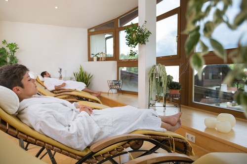Österreich Urlaub 2 Personen | Gutschein Biohotel Leutascher Hof Tirol 5ÜF Sauna - Bild 6 von 12