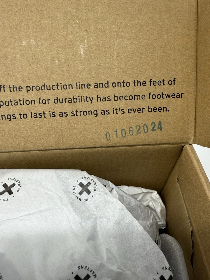 Dr. Martens Bex Heart Mary Janes talla 6 Foto 3 de 4