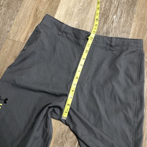UNDER ARMOUR Classic Length Gray Activewear Shorts Boy's Size XL - Picture 9 of 9
