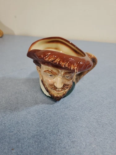 Royal Doulton MEDIUM 4" Character Toby Mug Sir Francis Drake Vintage England NEW