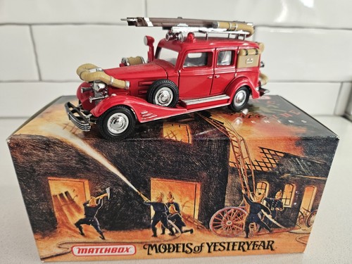 Matchbox Models of Yesteryear YFE-03 1933 Cadillac V-16 Fire Engine Wagon 1:43 - Picture 1 of 10