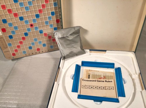 VTG 1976 SECHOW & RIGHTER DELUXE EDITION TURNTABLE SCRABBLE WORD GAME COMPLETE - Picture 4 of 5