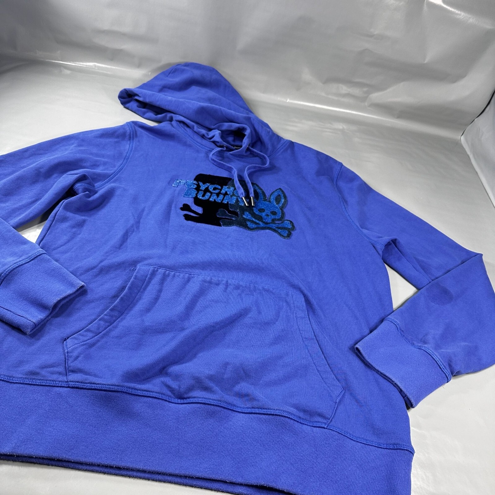 Picture 2 of 21