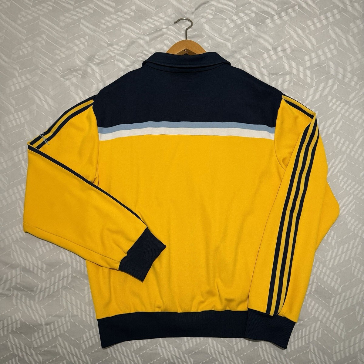 adidas Originals 83-C XL Extra Large Track Top Jacket Yellow Navy