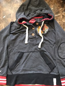 blackhawks hoodie