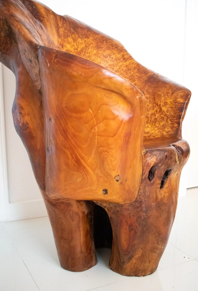 Silla escultórica maciza Continental Mid-Century 1960 tallada madera de burl preciosa Foto 2 de 4
