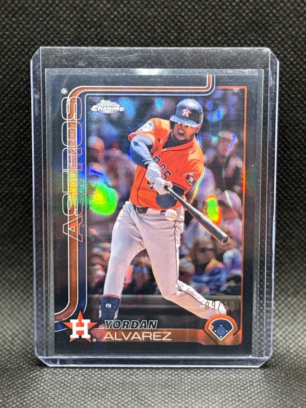 🔥2025 Topps Chrome Yordan Alvarez #267 - Lava Black Refractor #9/10 SSP