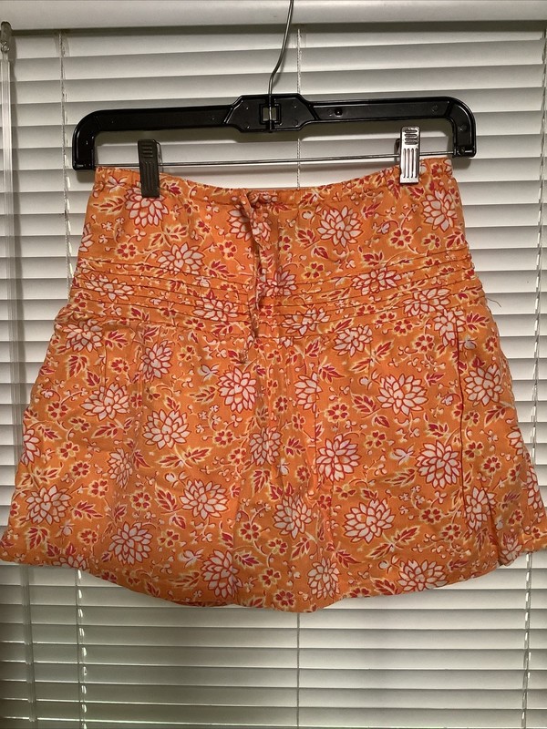 Gap Kids, Girls Adorable Skort. Size 10. Guc!