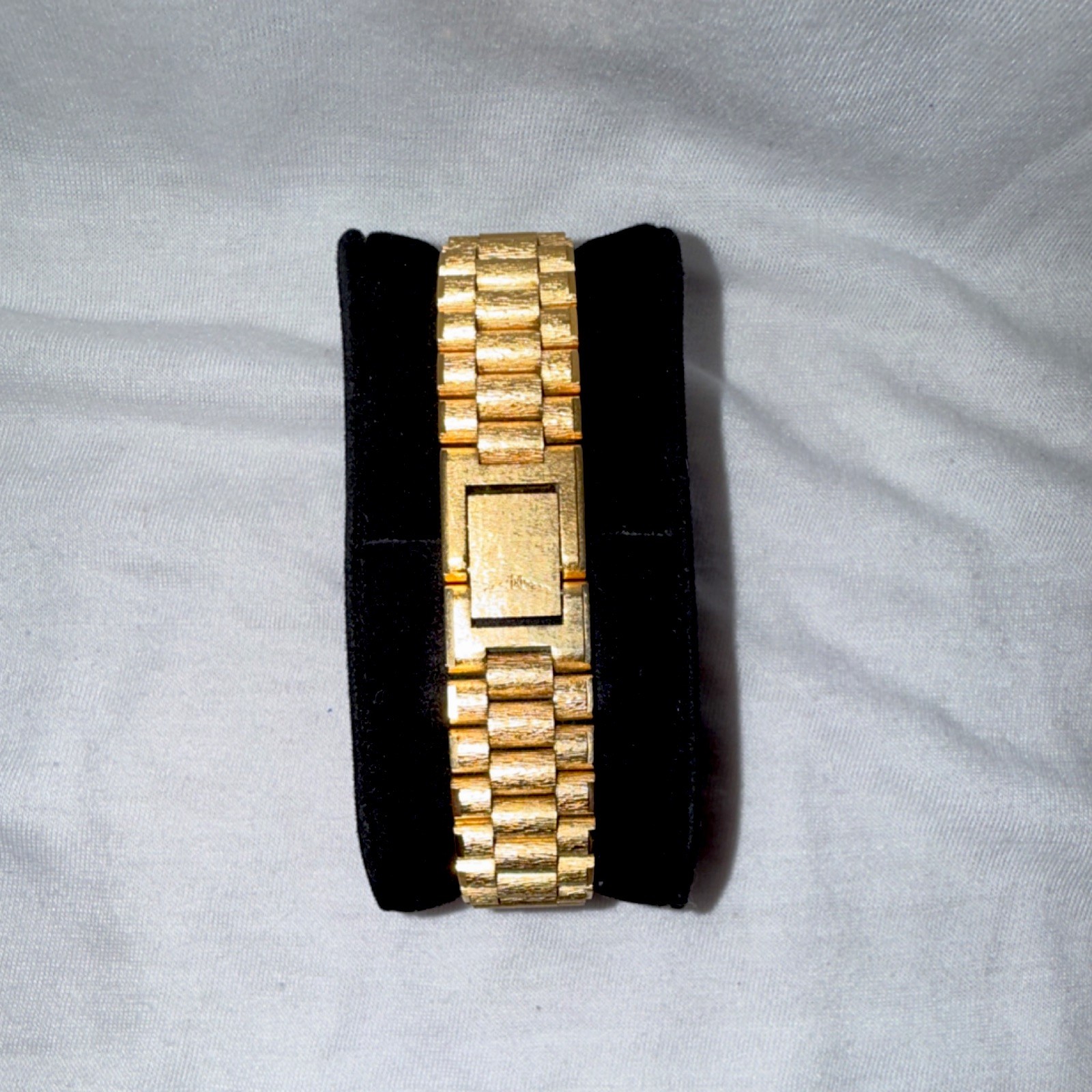 Longines Gold-Tone Quartz Rectangular Analog Wris… - image 3