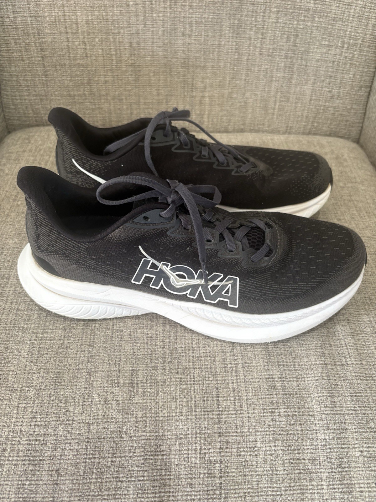 Men’s Hoka Mach 6 Performance Road Running Shoes Black Size 10D thumbnail 3