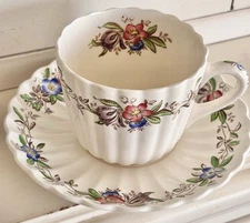 VTG Copeland Spode “Felicity” Flat Teacup Saucer Set Scalloped Floral England