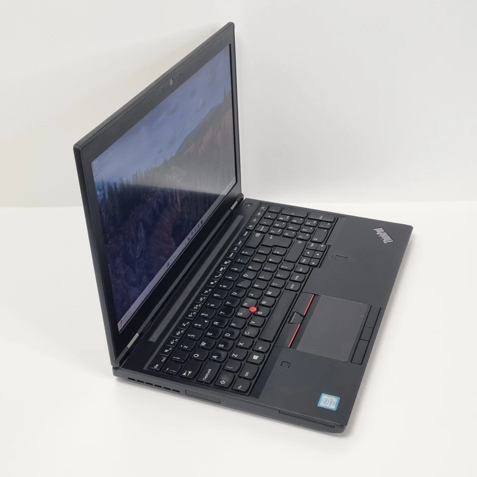 Lenovo ThinkPad P50 CAD Gaming Laptop, i7 16GB RAM 256GB Quadro M1000 Windows 11 - Image 3 of 4