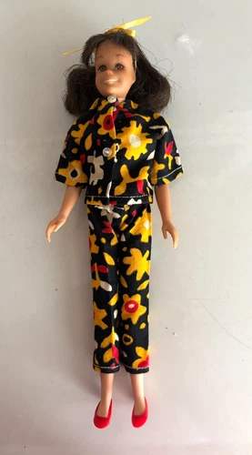 Scooter Doll 1040 with Cute Outfil Japan Barbie Family