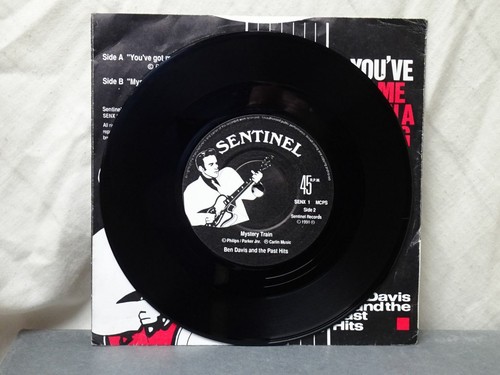 Ben Davis & The Past Hits: You've Got Me Hangin' On A String EX+ 1991 7" - Picture 3 of 4